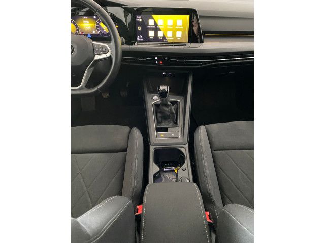 Golf VIII Style 1.5 TSI PANO+NAVI+KAMERA+SHZ