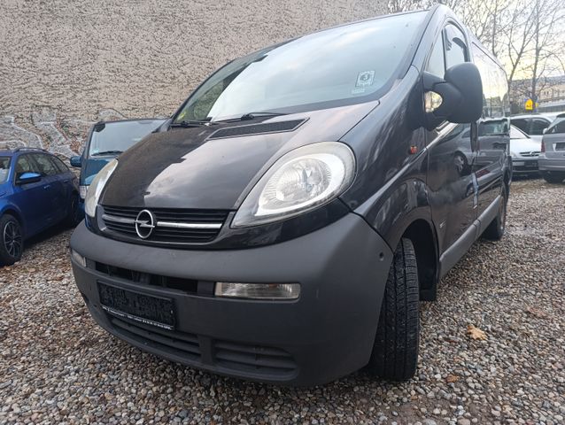 Opel Vivaro Kombi L1H1 2,7t