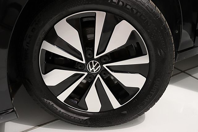Polo GOAL 1.0 TSI DSG ACC AHK KAMERA LED NAVI PD
