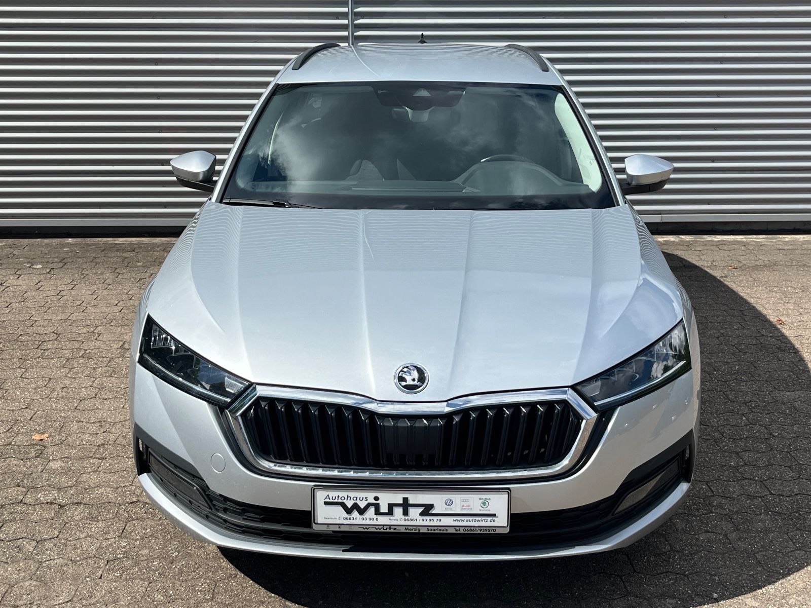 Fahrzeugabbildung SKODA Octavia Combi 2.0 TDI