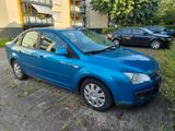 Ford Focus 1,6TDCi 80kW Ghia Ghia - Ford Focus aus 2005: Tdci