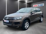 Volkswagen Touareg 3.0 TDI Auto. 4x4 Leder Xenon Navi AHK - Volkswagen Touareg in Halle