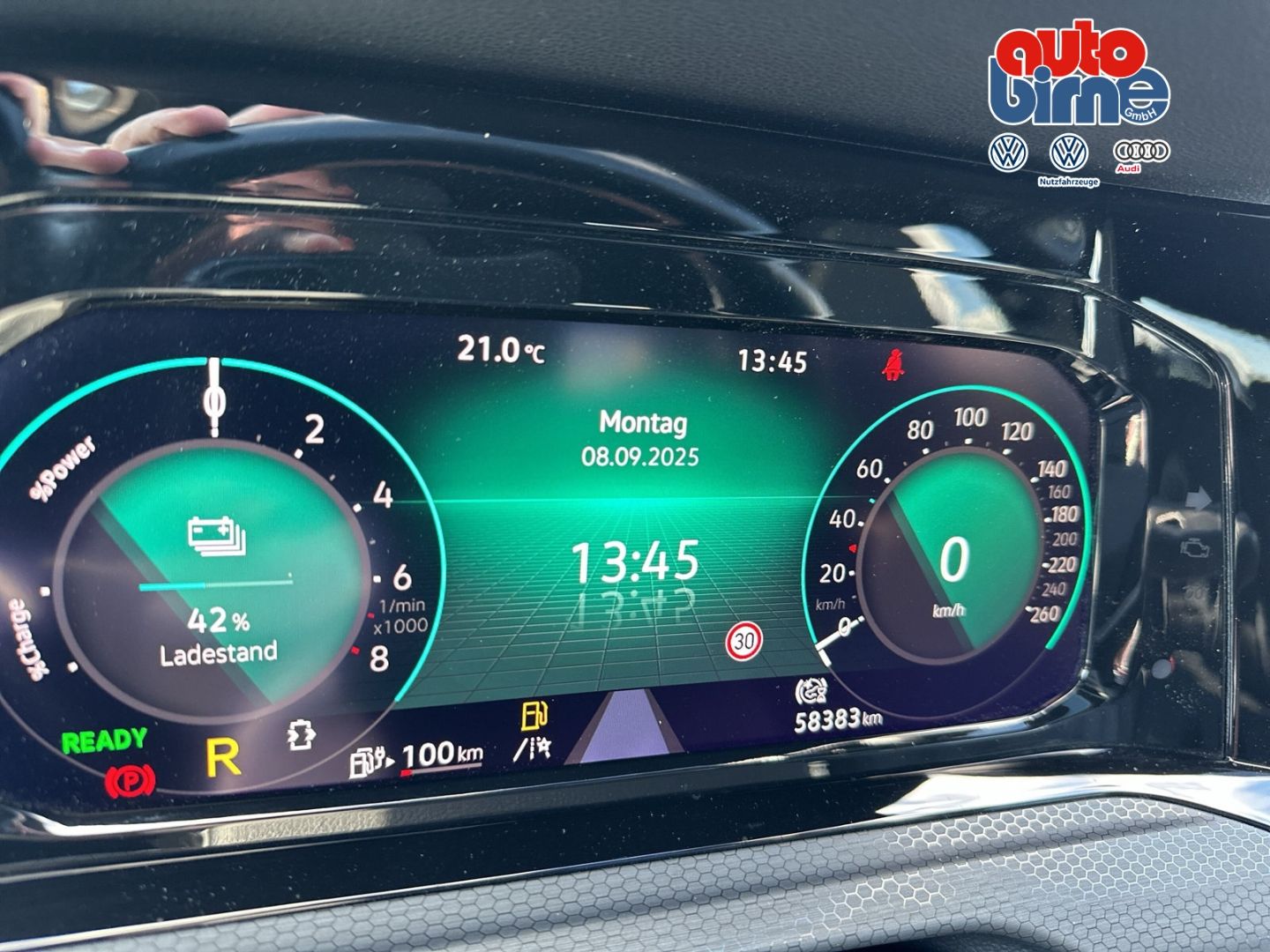 Golf VIII GTE eHybrid HUD StandHZG AHK Panodach