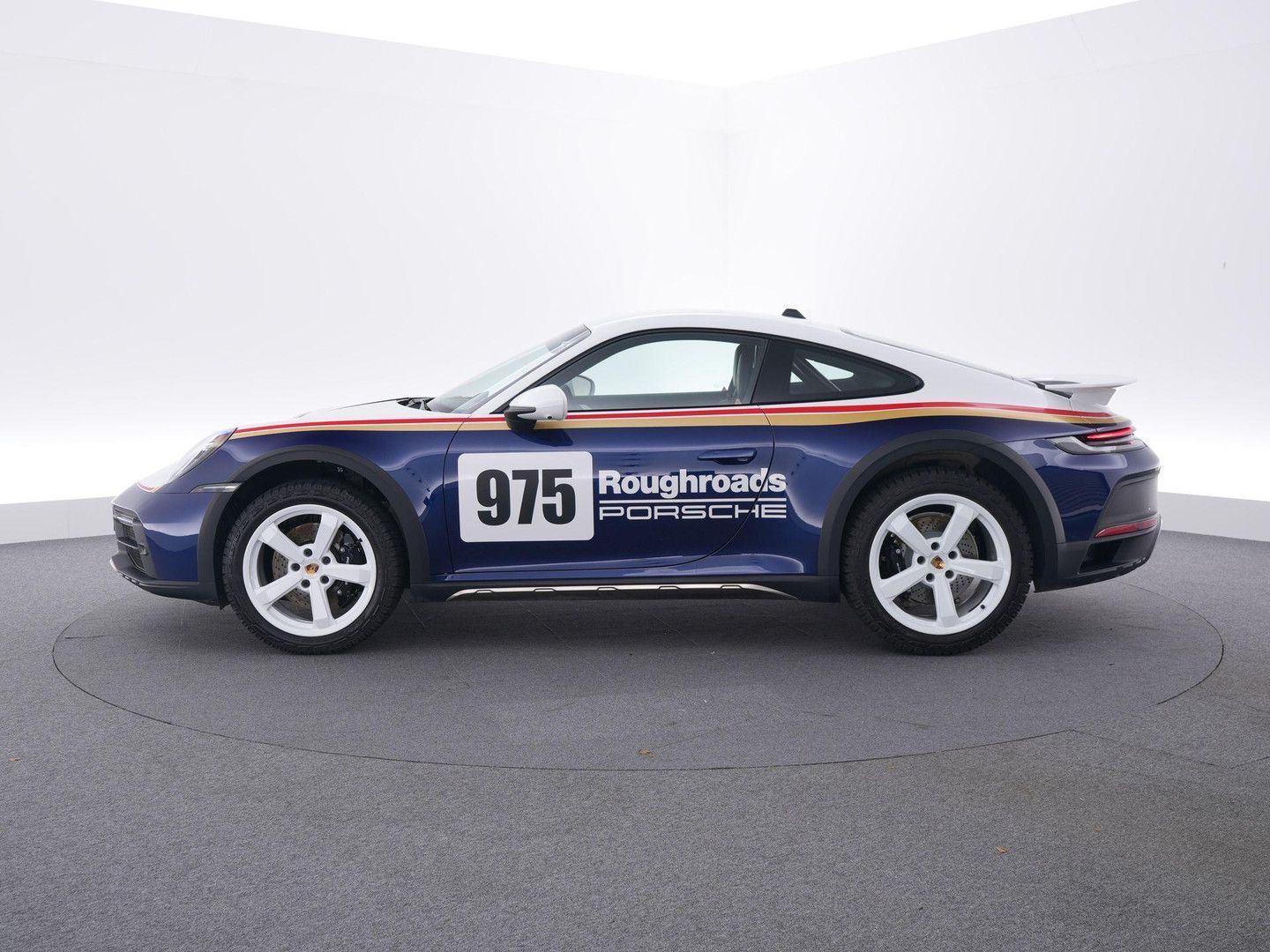 Porsche 992 Dakar imagem 2