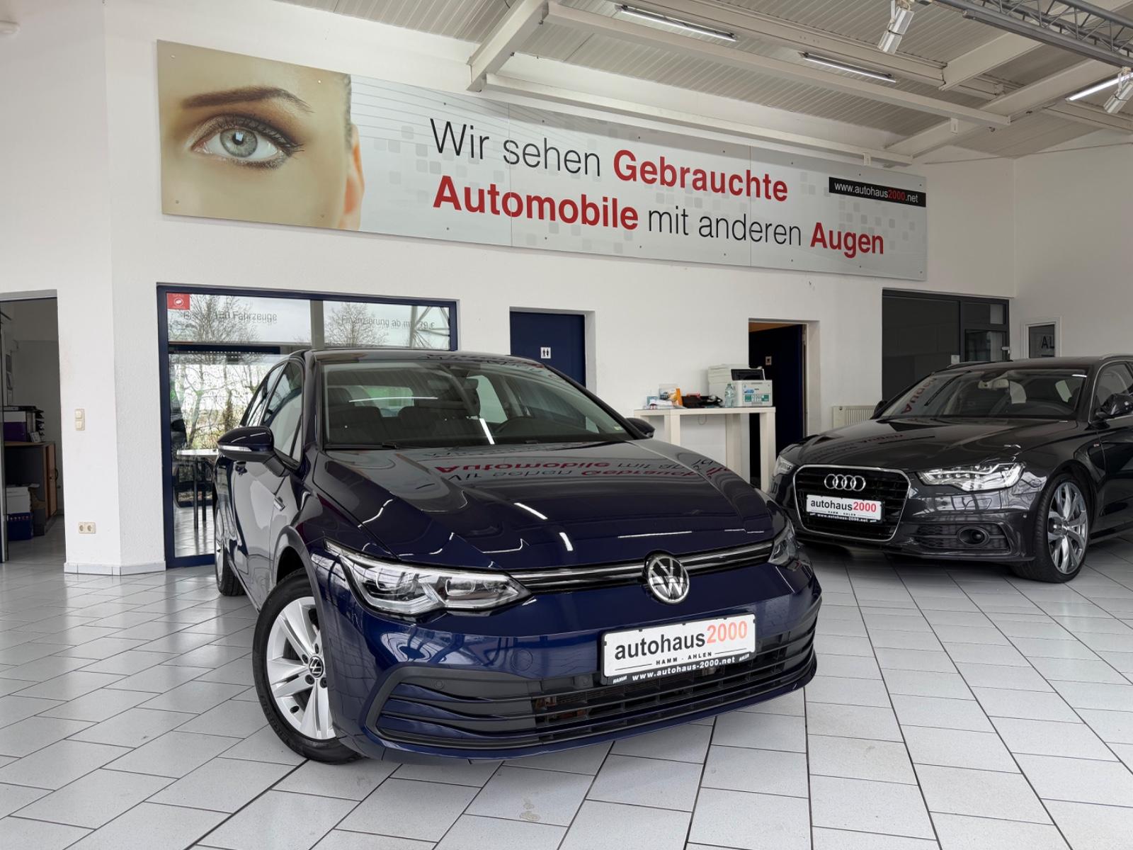 Volkswagen Golf VIII Lim. Life *1-Hand*LHZ*Navi*