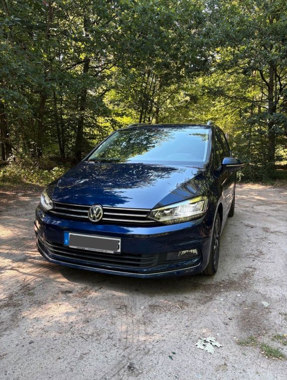 Image of Volkswagen Touran