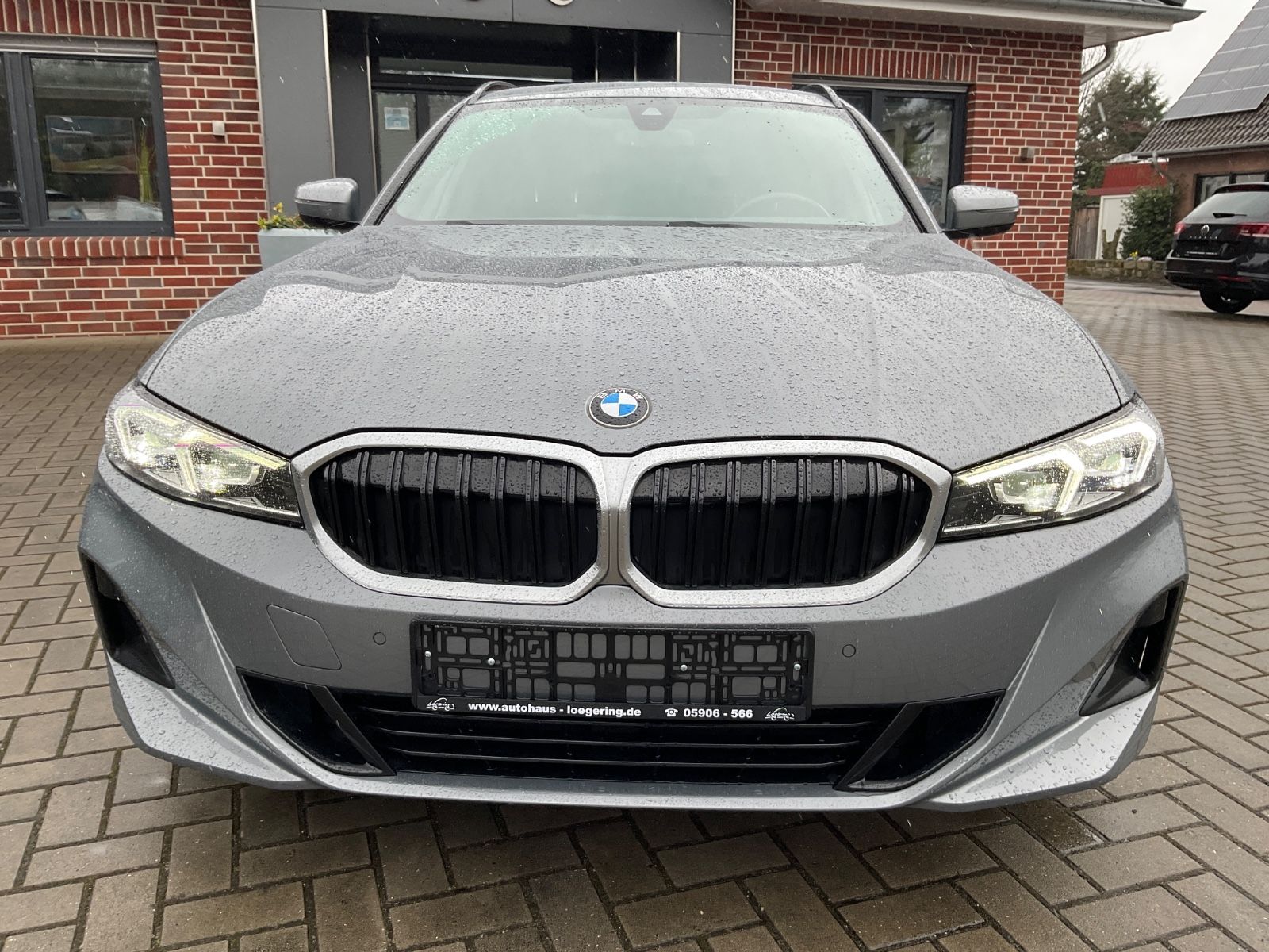 Fahrzeugabbildung BMW 318d Touring,Carplay,Keyless,Ambiente,Sitzheizun