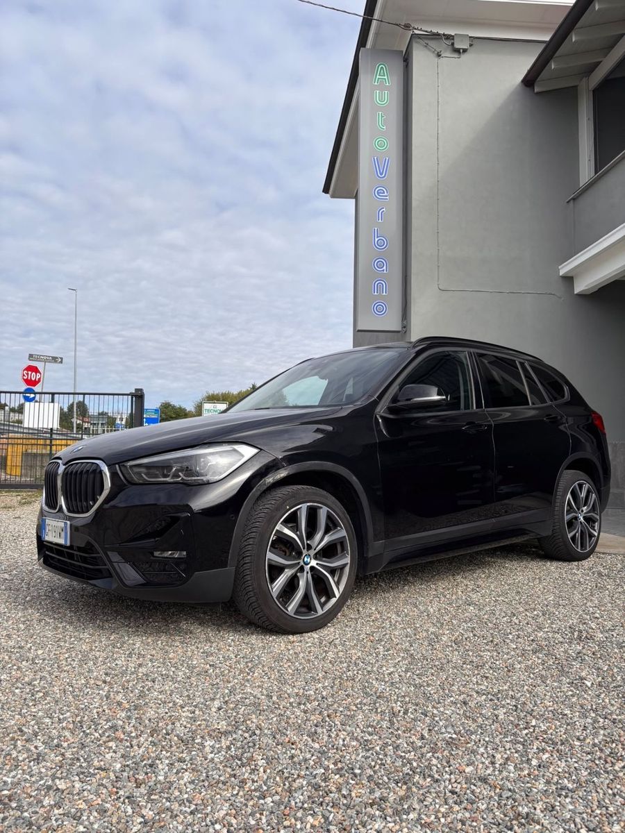 BMW Bmw X1 sDrive18d xLine Plus