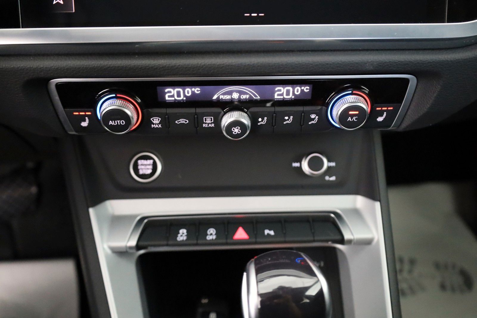 Fahrzeugabbildung Audi Q3 35 TDI Advanced,Leder,Navi,LED,Keyless,AHK el