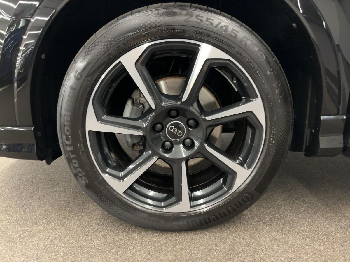 Audi Q3 S line 35 TDI S tr. AHK LED RFK VIRTUAL foto 15