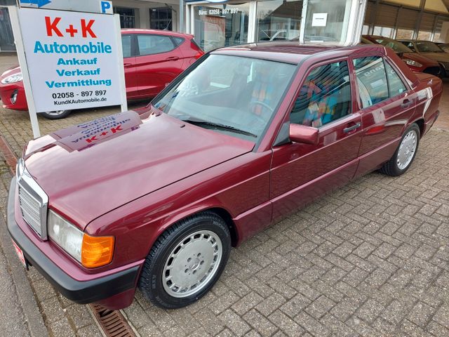 Mercedes-Benz 190E Rosso Avantgarde Klimaanlage Schiebedach