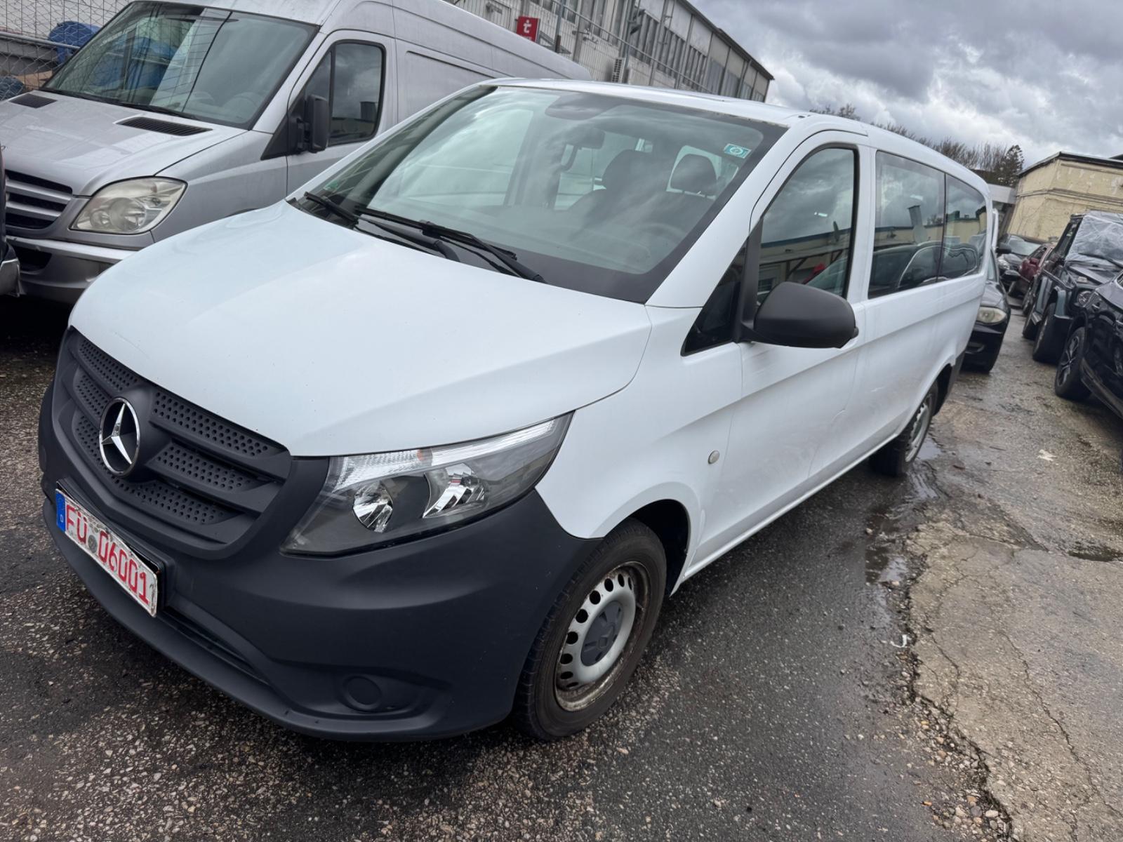 Mercedes-Benz Vito Tourer 111 CDI  Extralang