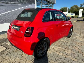 Fahrzeugabbildung Fiat 500 e Red