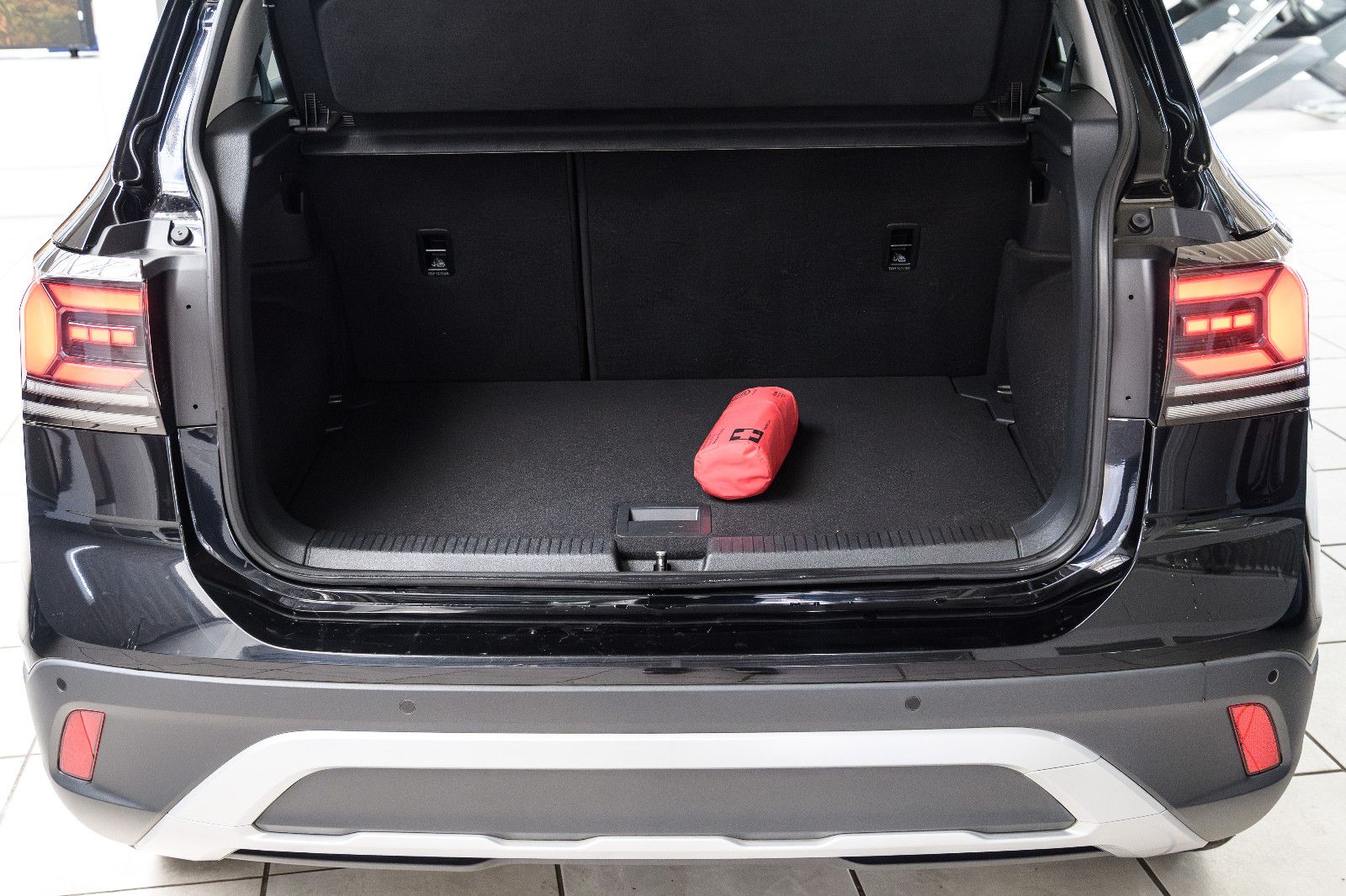 Fahrzeugabbildung Volkswagen T-Cross Goal 1.0 TSI LED+APP+ACC+SHZ+5 J.GARANT.