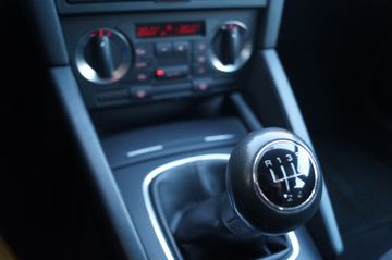 Audi A3 Sportback TDI Attraction NAVI-KLIMA-TEMPOMAT-