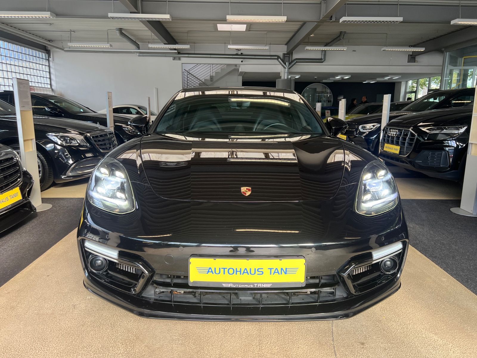 Fahrzeugabbildung Porsche Panamera GTS