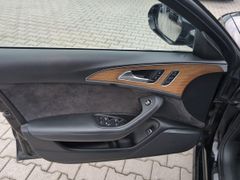 AUDI A6 Quattro/Matrix/HUD/BOSE/AHK/4-Zo./Sitzh. v+h