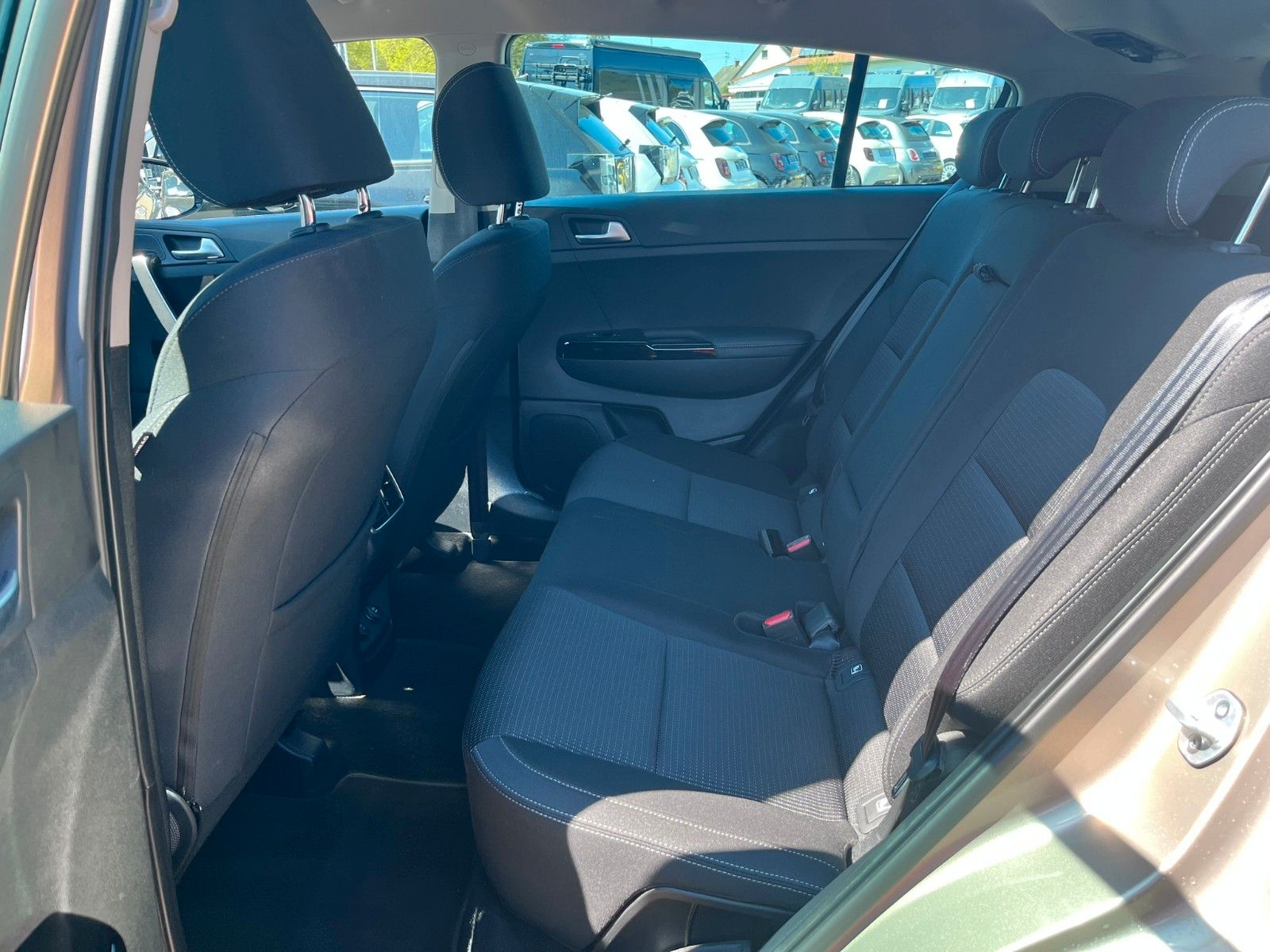 Fahrzeugabbildung Kia Sportage Dream Team 2WD Navi Klima Sitzheizung