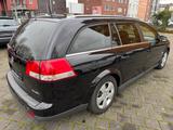 Opel Vectra C 3.0 Caravan Edition AUTOMATIK/PDC/LEDER - Opel Vectra A mit Diesel-Antrieb