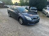 Toyota Avensis Kombi Executive *Sehr gepflegt* - Toyota Avensis aus 2009: Kombi