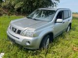 Nissan X-Trail 2.0 dCi TÜV neu Allrad top ... - gebrauchte Nissan X-Trail aus dem Jahr 2010