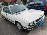 BMW 525e Oldtimer mit Wertgutachten 