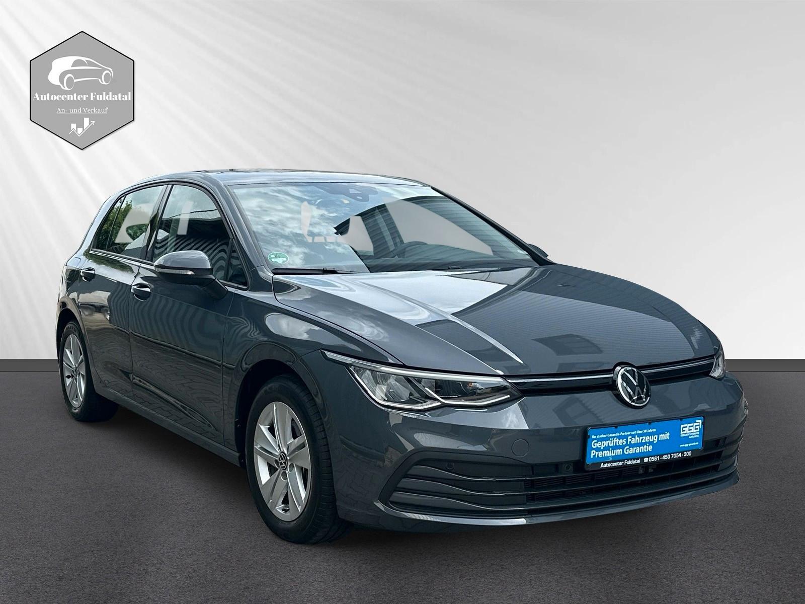 Volkswagen Golf VIII 2.0 TDI /Automatik/Navi/Klima/PDC/SHZ/