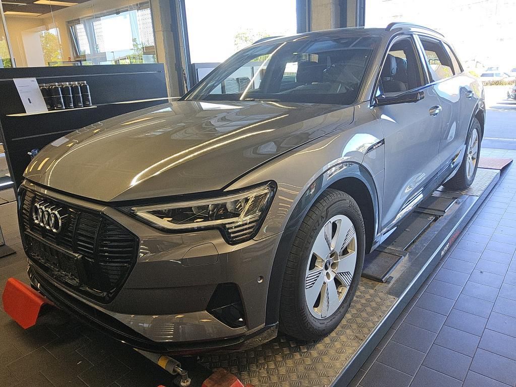 Image of Audi e-tron