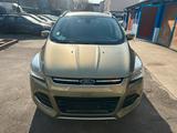 Ford Kuga  2.0 TDCi Titanium*Aut*Leder*Navi*R-Cam*Top - gebrauchte Ford Kuga aus dem Jahr 2014