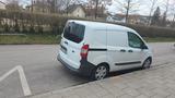 Ford Courier - Ford Courier mit Benzin-Antrieb