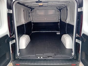 Renault Trafic - 11