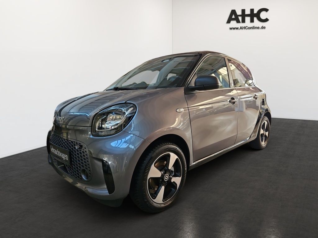 Fahrzeugabbildung Smart EQ ForFour Passion Kamera Pano SHZ Tempomat