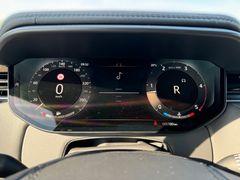 LAND ROVER Range Rover Sport D250 Dynamic SE/Pano/Head Up LAND ROVER Range Rover Sport D250 Dynamic SE/Pano/Head Up