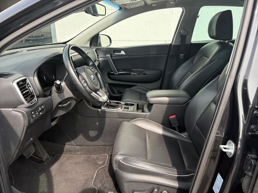 Fahrzeugabbildung Kia Sportage 1.6 T-GDI 2WD BLACK EDITION