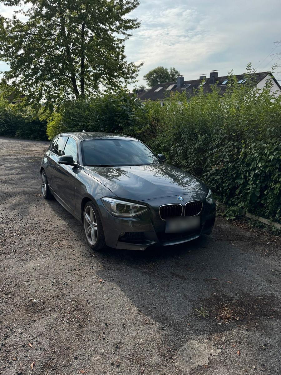 BMW 120
