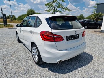 BMW 225 Active Tourer - 12