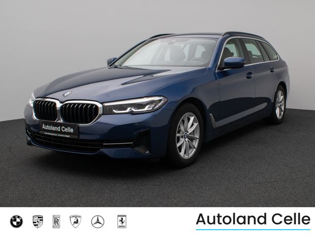 BMW 530d Panorama Kamera HUD DAB Alarm AHK Sport