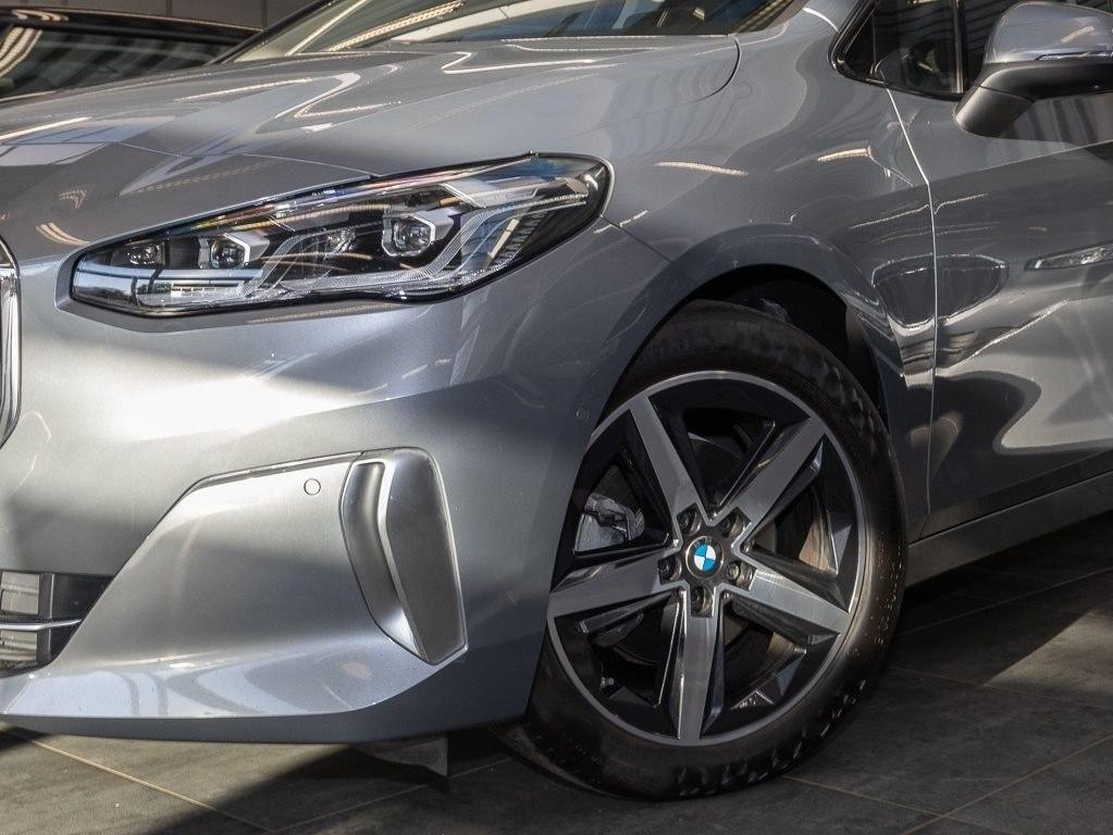 BMW 218d Luxury Line HUD PANO ACC RFK NAVI LED DAB