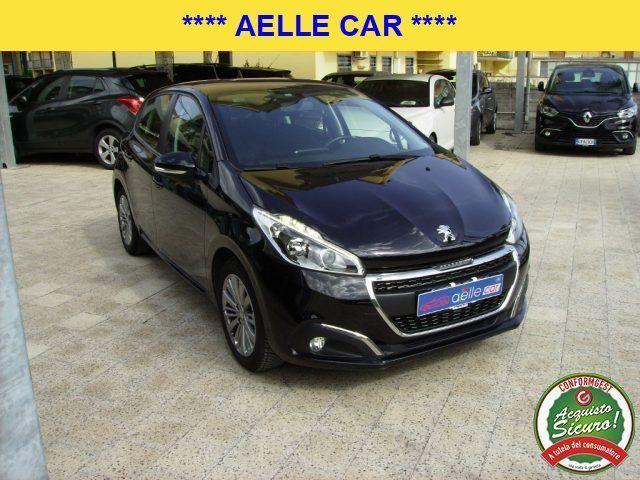 Peugeot PEUGEOT 208 PureTech 82 5 porte Allure