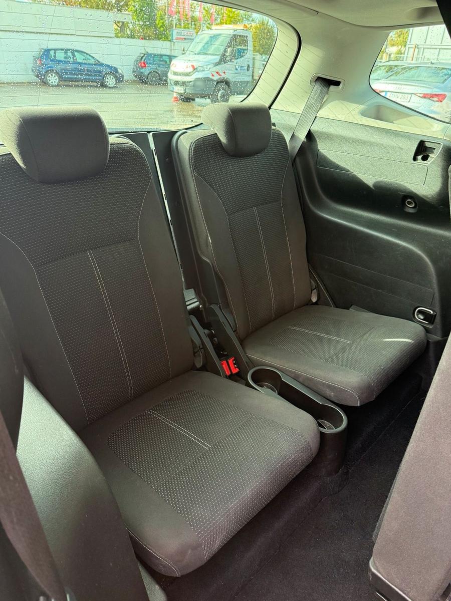 Opel Zafira tourer 2015 — photo 14