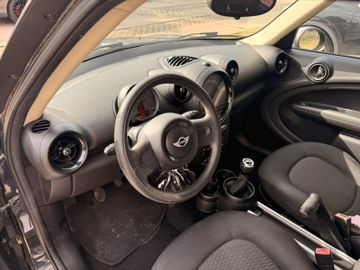 MINI Cooper D - 6