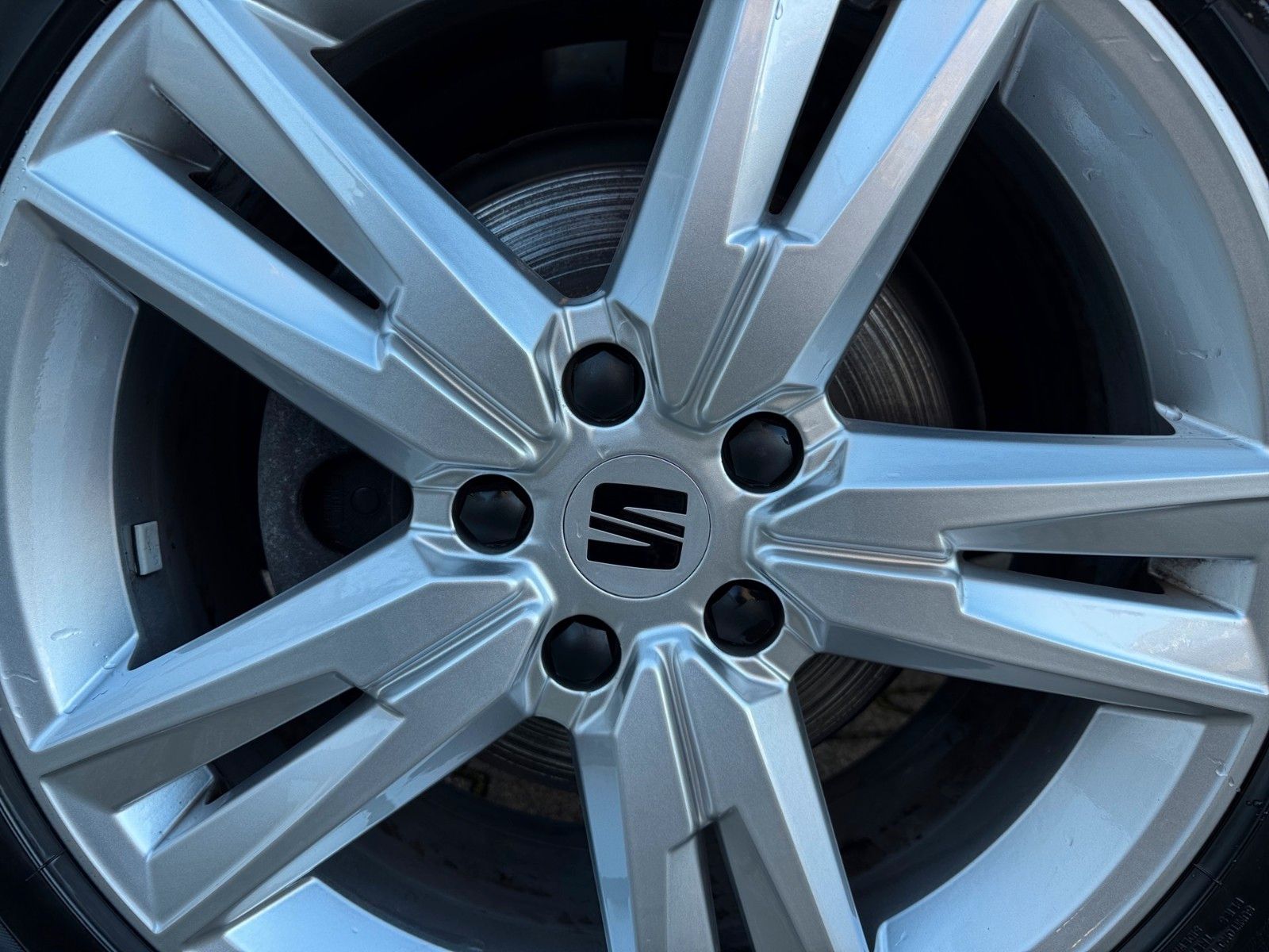 Fahrzeugabbildung SEAT Ateca FR 1.5 TSI