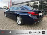 BMW 530d Luxury Line CarPlay AHK*Soft-Close*Massage - BMW 530