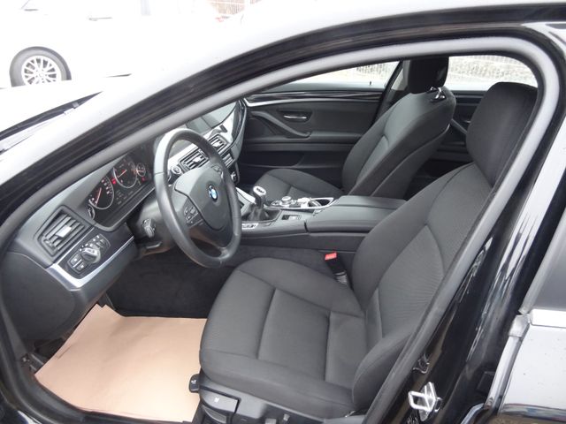Fahrzeugabbildung BMW 528i/2.Hand/62.000km/Bi-Xenon/Garantie