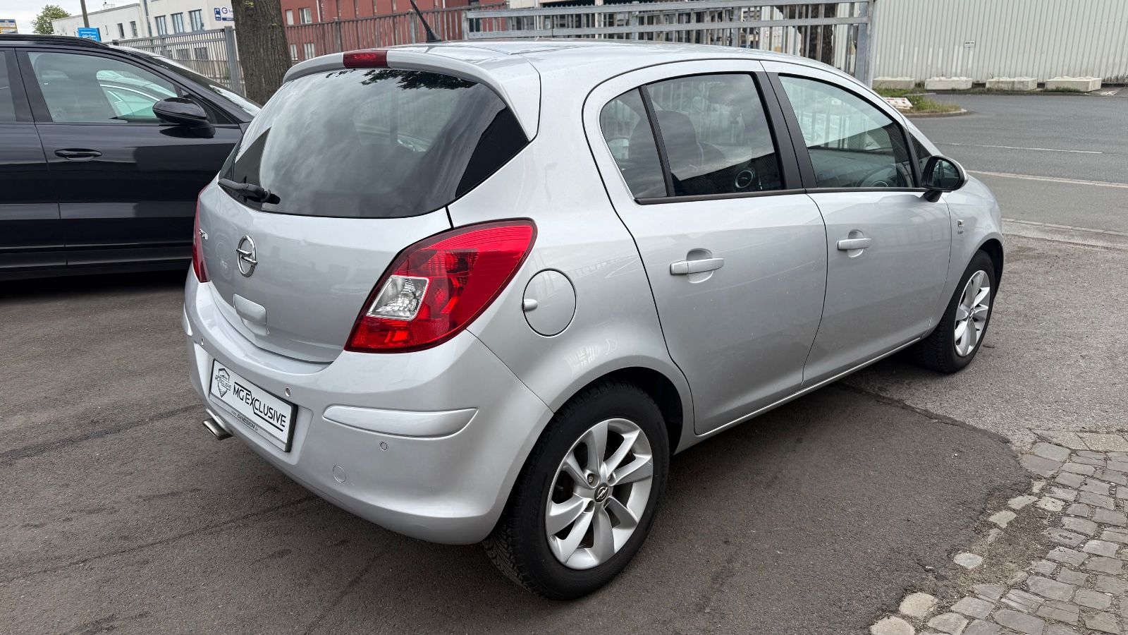 Fahrzeugabbildung Opel Corsa D Energy