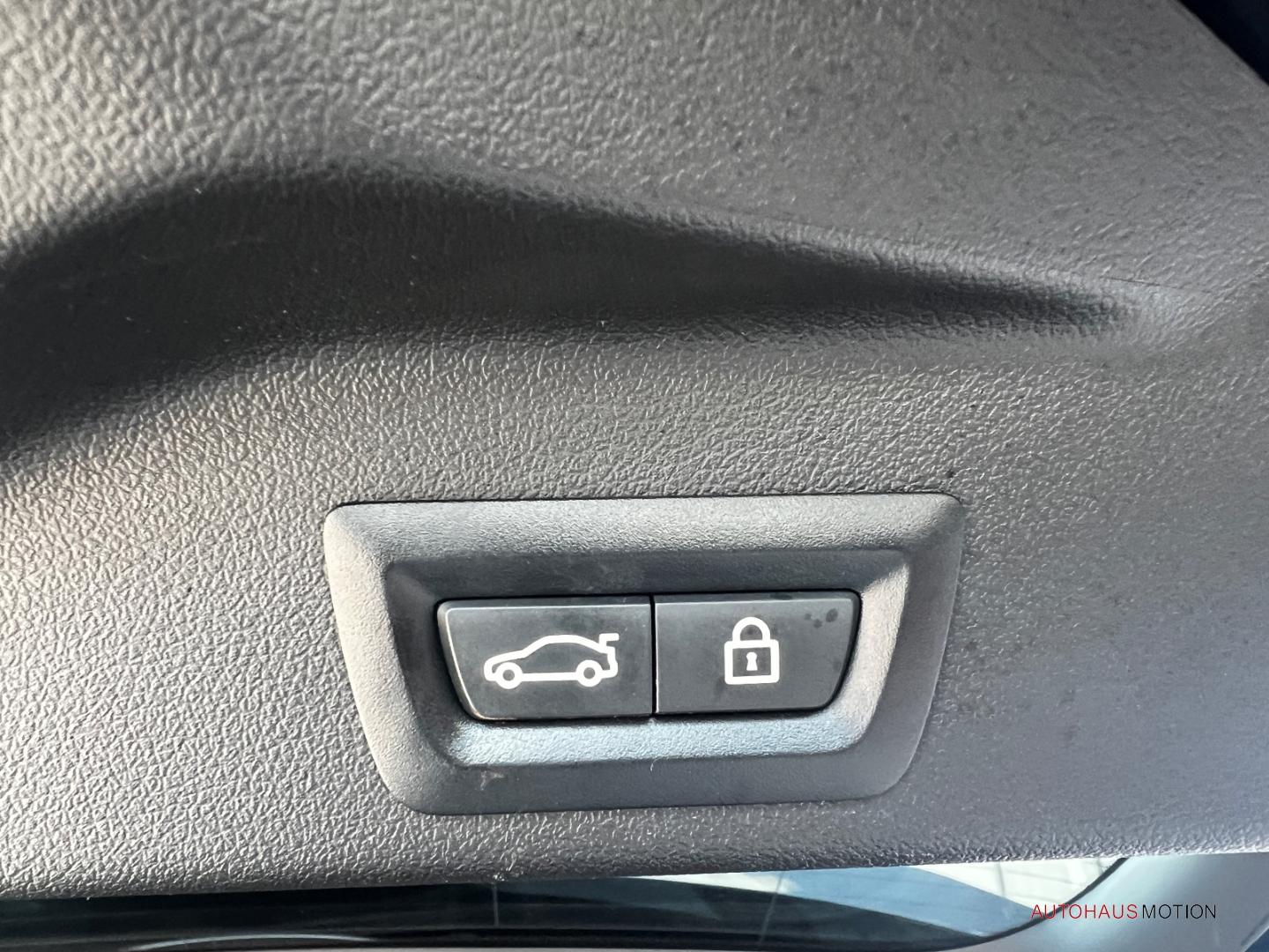 BMW X5 xDrive 30 d M Sport LED PANO KAMERA HUD AMBIE