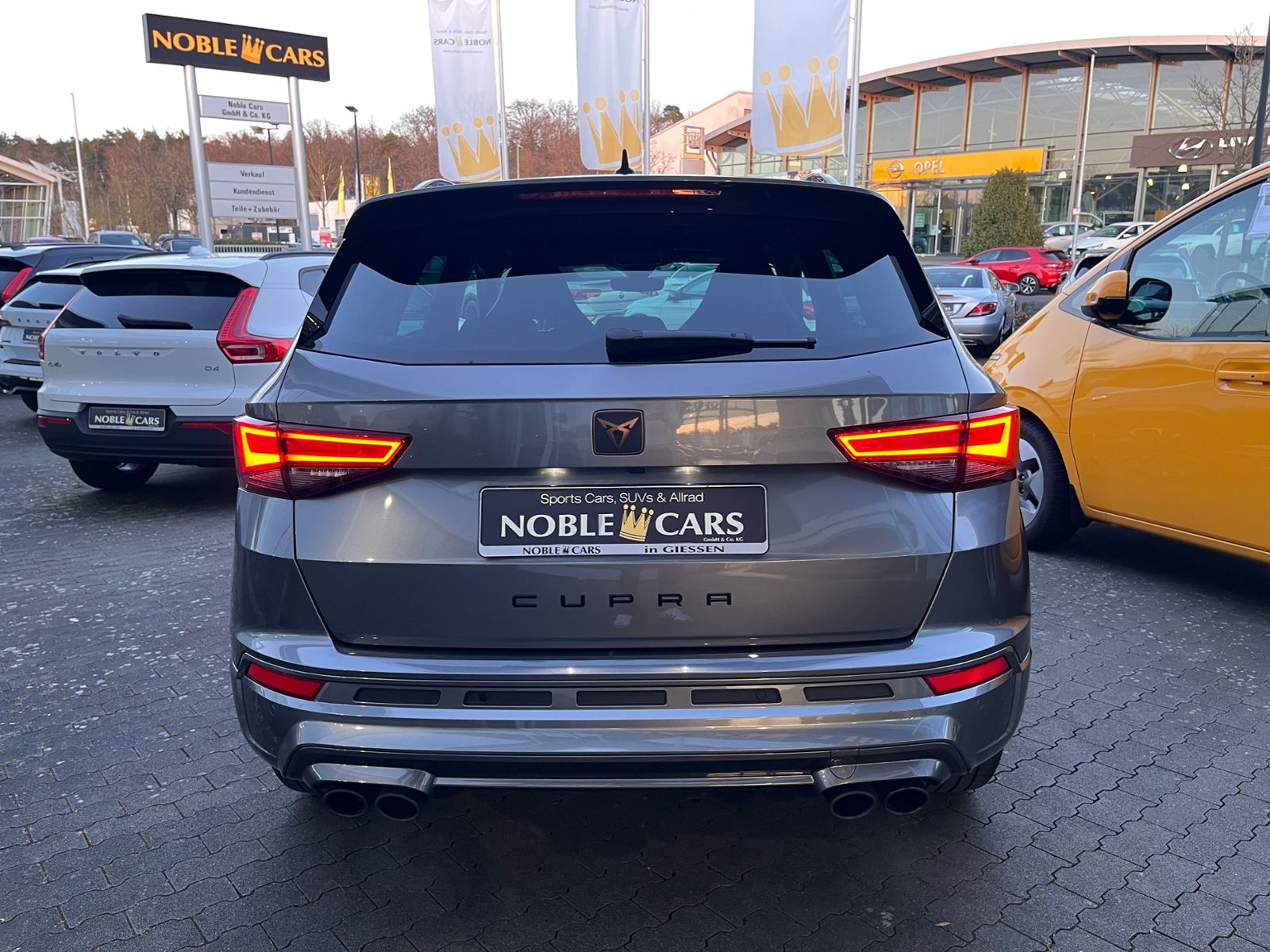 Fahrzeugabbildung CUPRA Ateca 2.0 TSI DSG Allrad BEATS NAVI