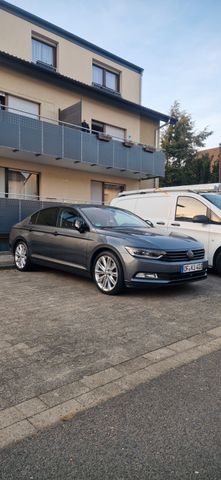VW Passat 2.0 TDI SCR 140kW DSG Highline Highline