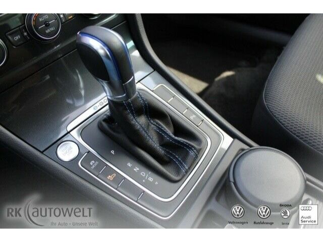 Golf E-Golf COMFO 100KW NAVI DYNAUDIO REAR VIEW