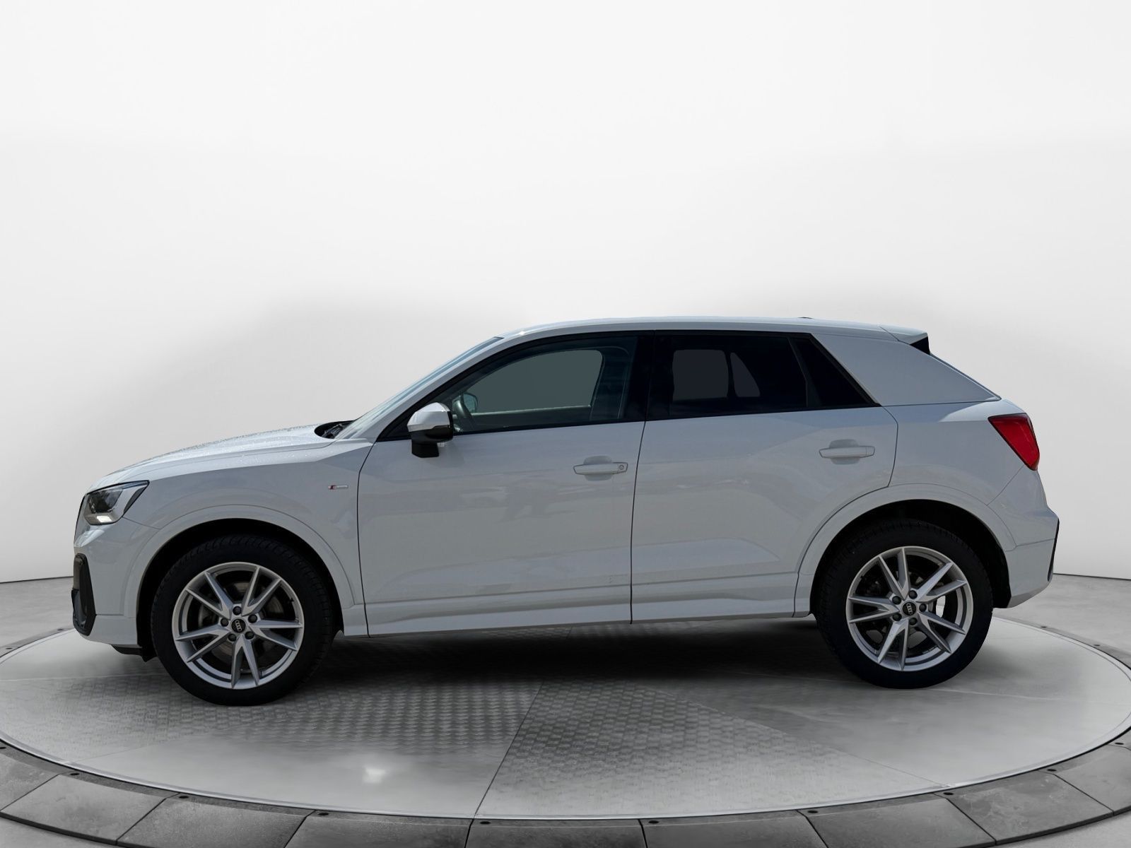 Audi Q2 40 TFSI q. S-Tronic S-Line,LED, AHK, ACC, Rüc imagem 2